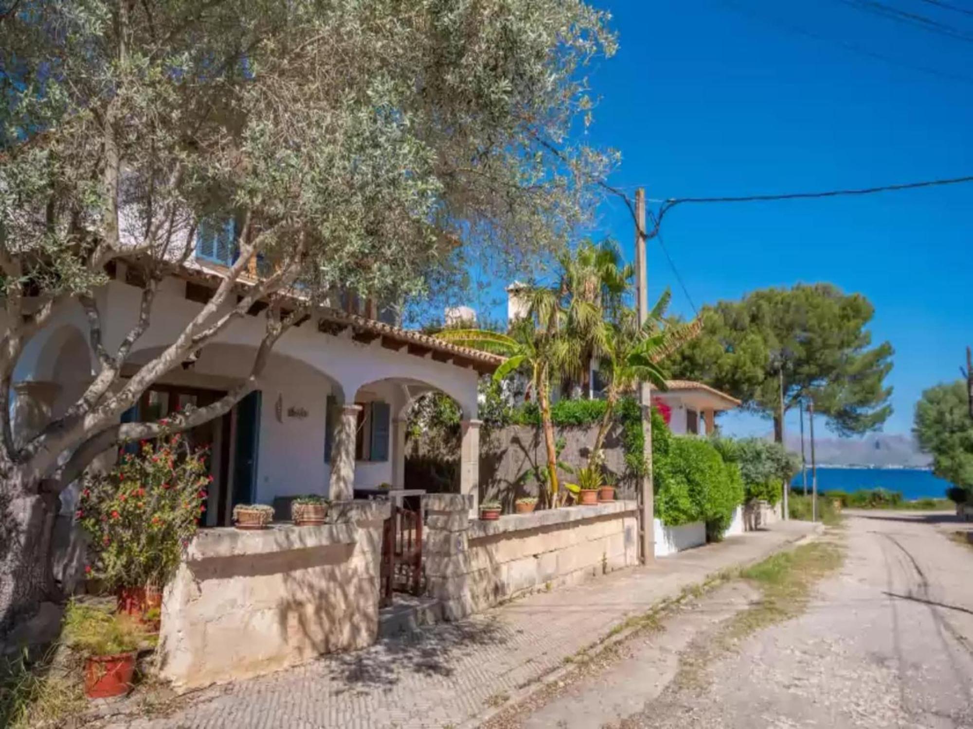 Wondrous House In Marina Manresa Alcudia (Mallorca)