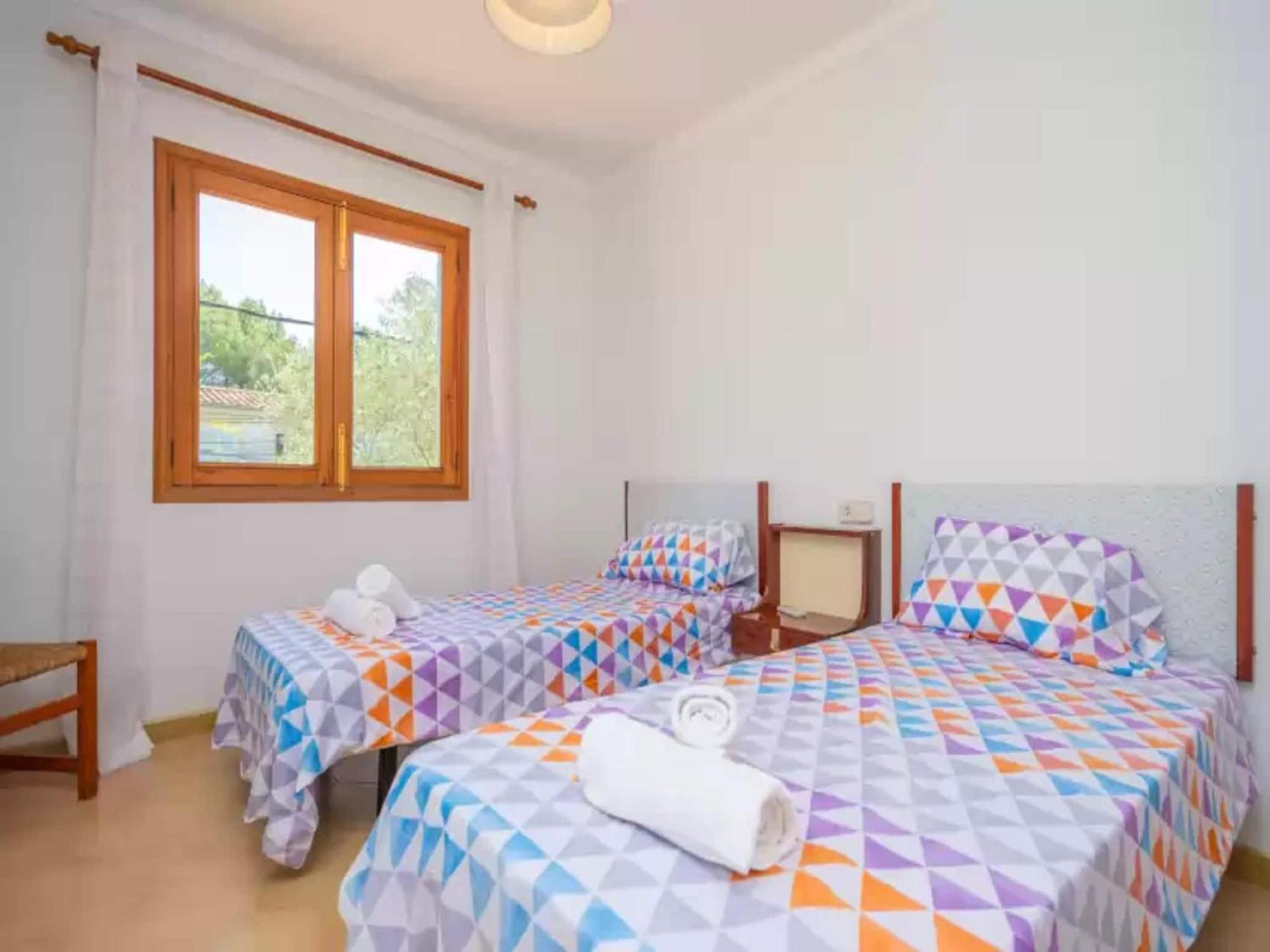 Wondrous House In Marina Manresa Chalet